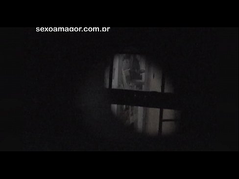 ❤️ Blondīnīte tiek slepeni filmēta ar kaimiņu vuajeru, kurš slēpjas aiz dobiem ķieģeļiem ☑ Slepkavības pie lv.nudexxx.ru ❌️