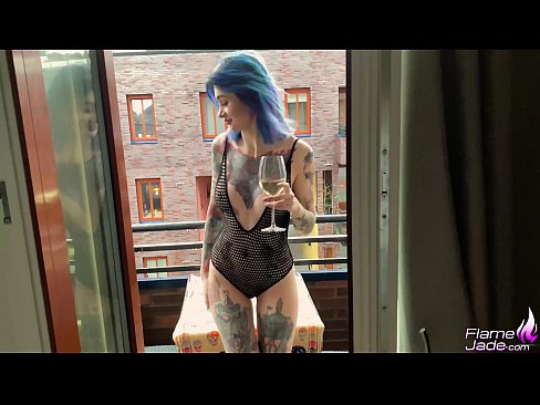 ❤️ Milzīga meitene sūc ar rīklīti un kaislīgi drāž zem klajas debess ☑ Slepkavības pie lv.nudexxx.ru ❌️